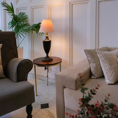 קוטה The Wallflower Hotel מראה חיצוני תמונה