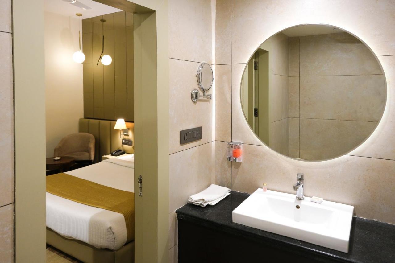 קוטה The Wallflower Hotel מראה חיצוני תמונה